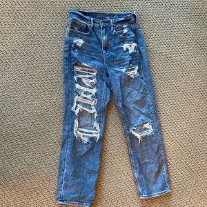 American Eagle Highest Rise 90s Boyfriend ripped jeans